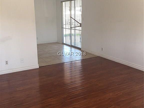 4th image of 6552 Evergreen Ave