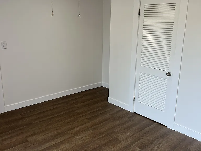 321 Waitman St #B — Photo 22