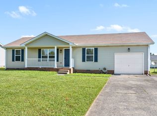 1047 McClardy Rd, Clarksville, TN 37042
