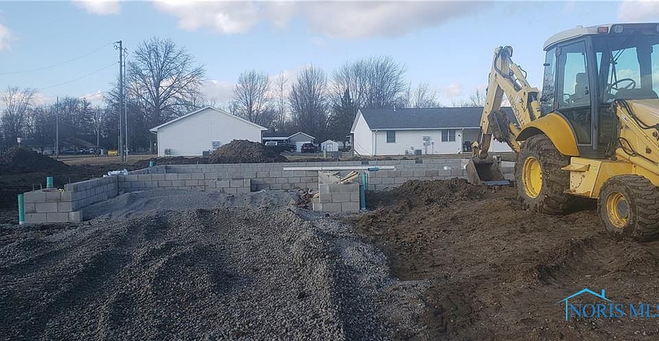 1st image of 1816 Lippincott Ave