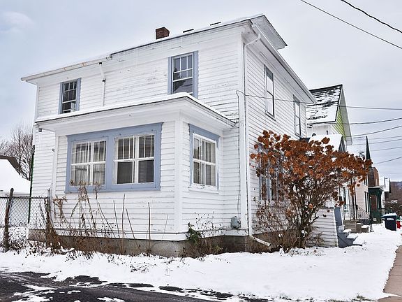 5th image of 16 Gault Ave