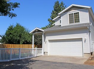443 SW Brookwood Ave, Hillsboro, OR 97123