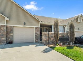15610 Landauer Cir, Basehor, KS 66007