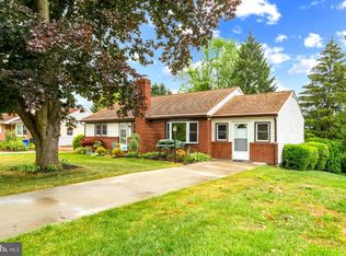 909 Clearview Ave, Hampstead, MD 21074