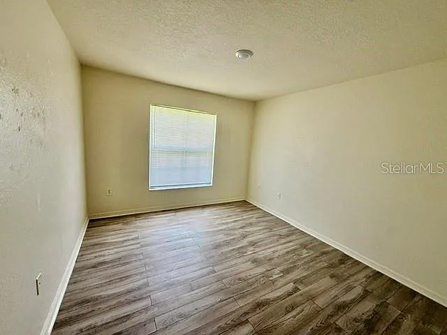 1157 Normandy Dr — Photo 8