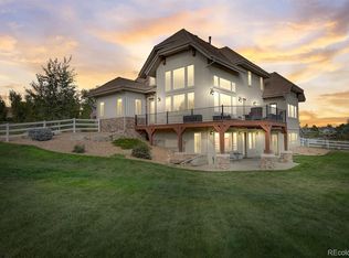 5786 Devinney Ct, Arvada, CO 80002