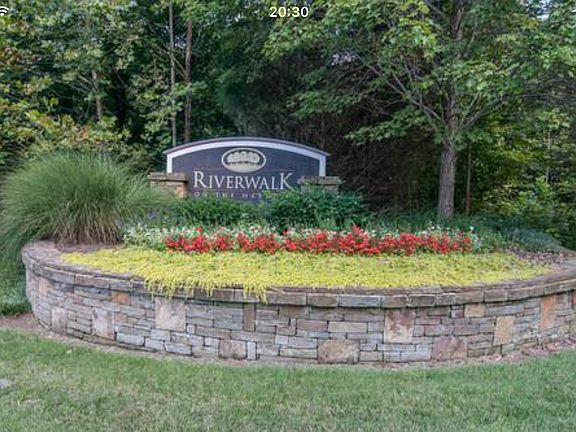 2nd image of 6621 Valleypark Dr