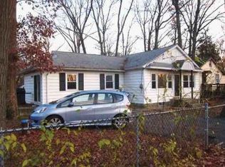 607 Brooklyn Mountain Rd, Hopatcong, NJ 07843