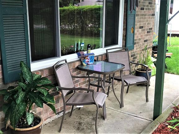 4th image of 1245 Hilton Dr