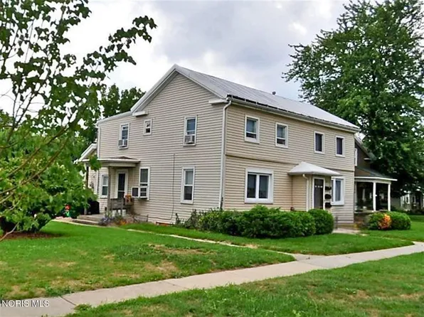 506 W Wayne St, Maumee, OH 43537