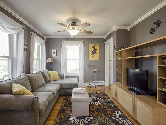 5th image of 16 Glendale Ave