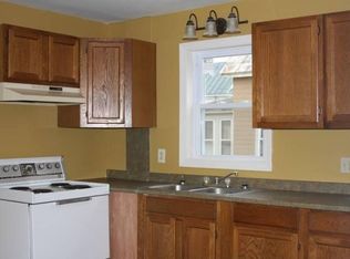 17 Pine St APT 1, Waterville, ME 04901