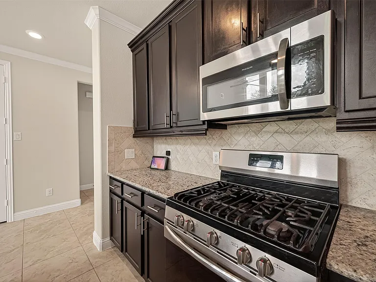 10514 Inverclyde Dr — Photo 19