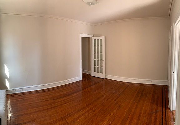 2nd image of 4530 Osage Ave #B202
