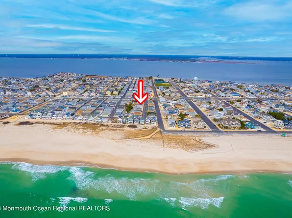 20 1st Lane #26, South Seaside Park, NJ 08752