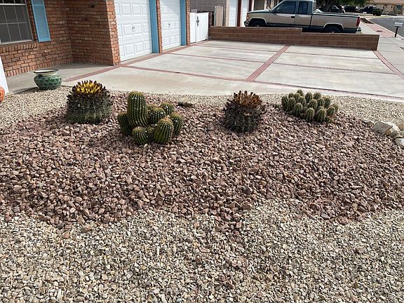4th image of 2625 Calle De Rosa