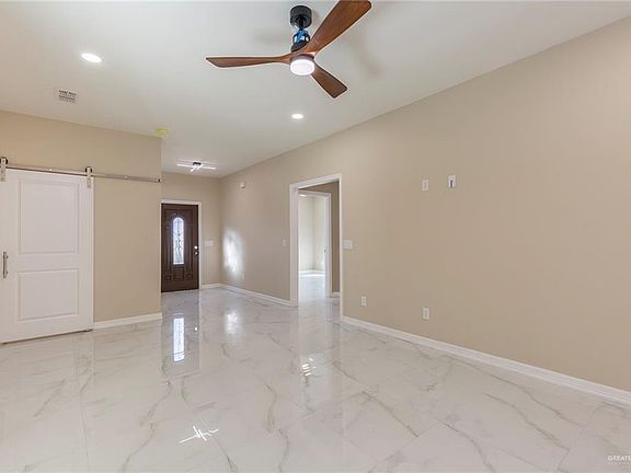 3rd image of 6004 N Rayo Del Sol St