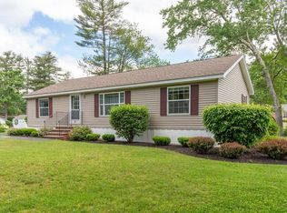 28 West St, Salem, NH 03079