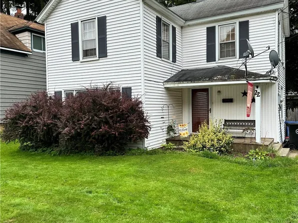 22 Samson St, Cortland, NY 13045