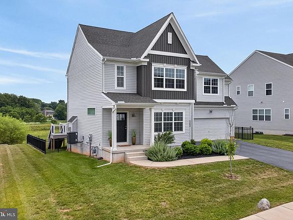 3rd image of 1269 Homestead Ln