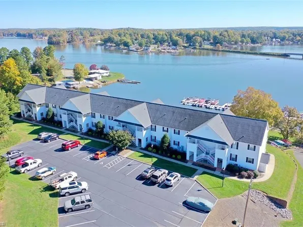 150 Rivers Edge Pl #P, Lexington, NC 27292