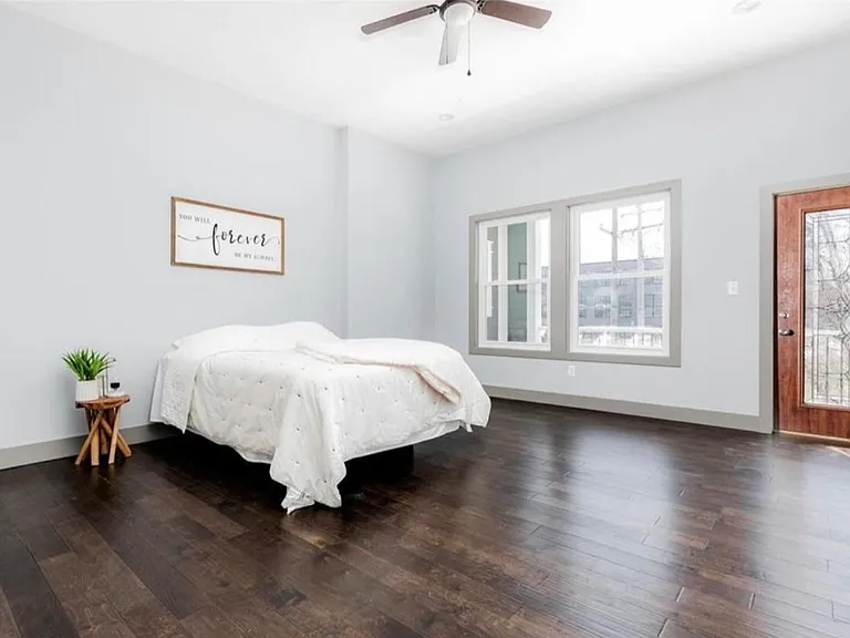 4319 Hunt Ave — Photo 17