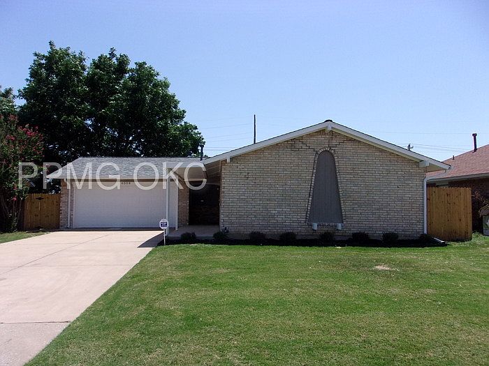 1st image of 4008 Bismarc Dr