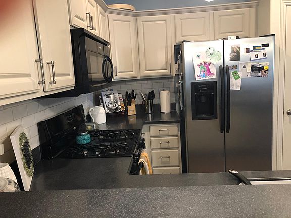5th image of 1567 W 80 S Unit 3