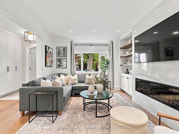 3rd image of 162 Chiltern Hill Rd