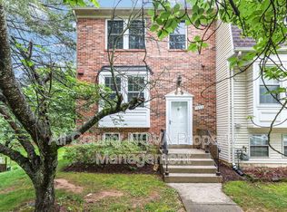 7612 Indian Hills Dr, Derwood, MD 20855