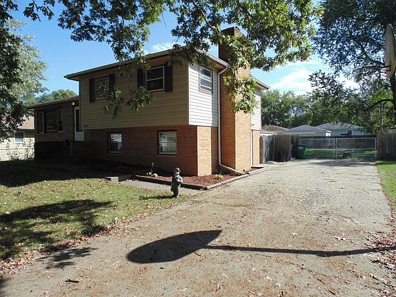 4th image of 2825 Vigo St