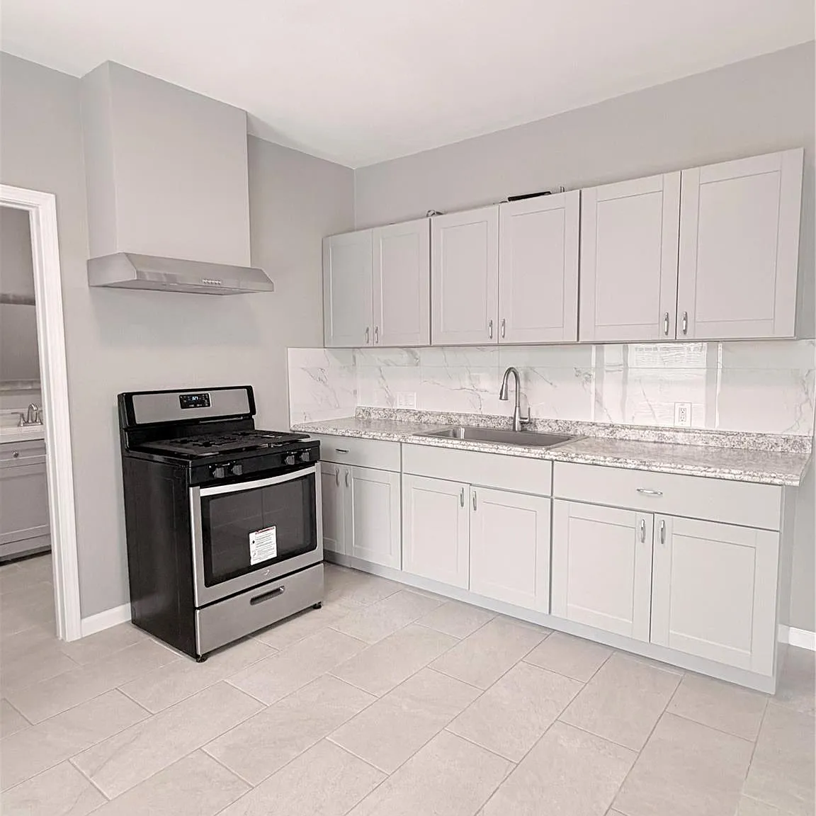 2 bed, 2.0 bath, 1071 sqft, $1,500 — Photo 3