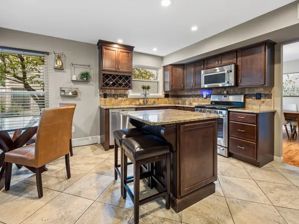 9 Stevens Place #9, Rocky Hill, CT 06067