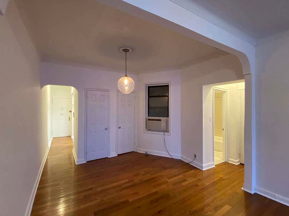 1st image of 155 E 2nd St #3