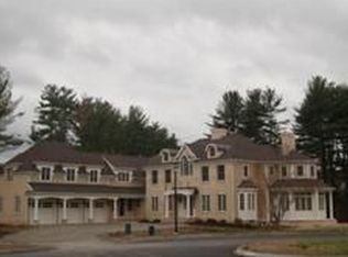 8 Blue Heron Ln, South Easton, MA 02375