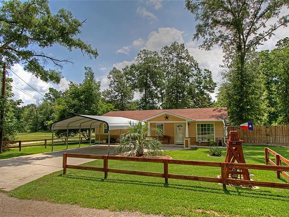 2nd image of 311 Parkhaven Cir