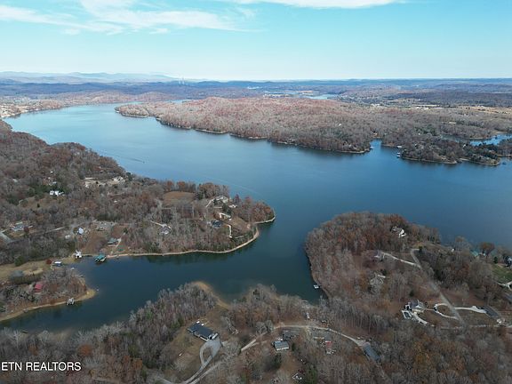 2nd image of Loch Haven Dr