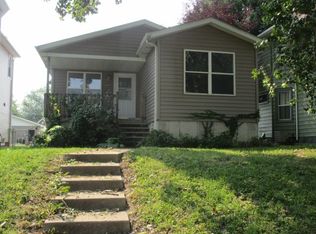 1211 14th St, Moline, IL 61265