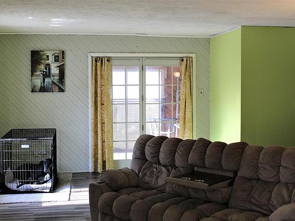 5th image of 336 Paw Paw Ave