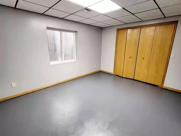 1301 Sierra Dr — Photo 19