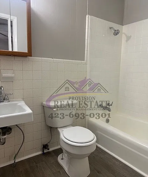 363 Highland Ave NW #110 — Photo 9