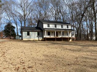 165 N Fayette Ct, Fayetteville, GA 30214