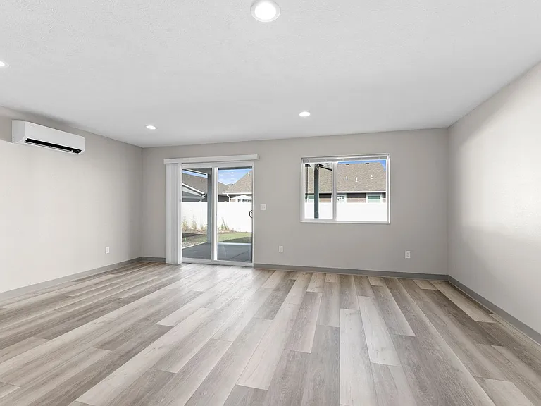 1703 N Selkirk Rd — Photo 38