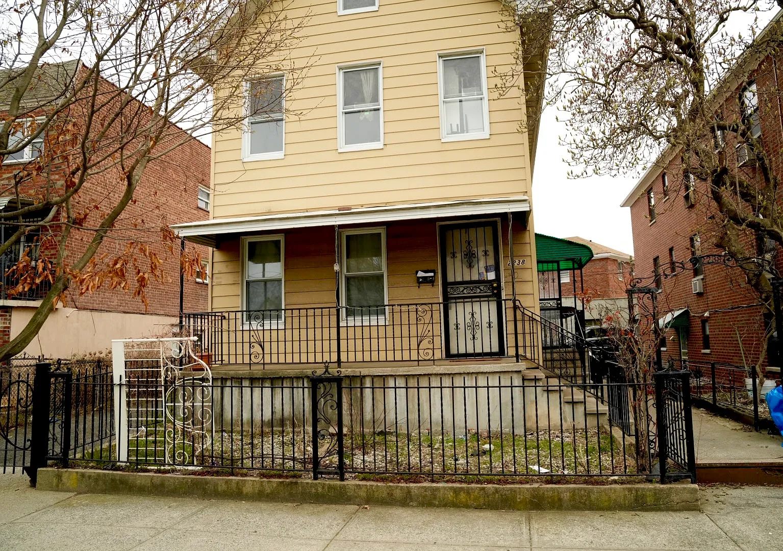 2238 Haviland Ave — Photo 1