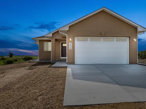 3860 Sedgwick Pl, Colorado City, CO 81019