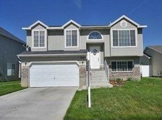 9324 S Chartres Ave, Sandy, UT 84070