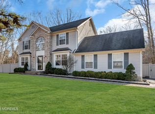 14 Rue Monet, Jackson, NJ 08527