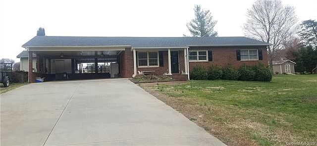 1st image of 1250 Mountain Glen Cir
