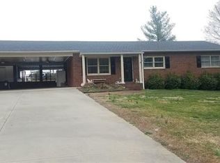 1250 Mountain Glen Cir, Morganton, NC 28655