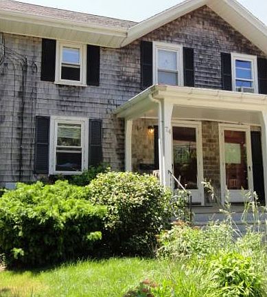 Townhouse style living